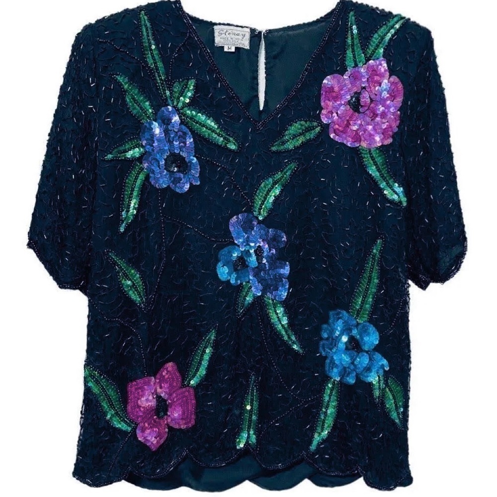 Stenay Holiday sparkle with floral pattern